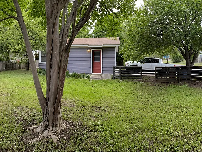 6800 Meadow Cir — Photo 10