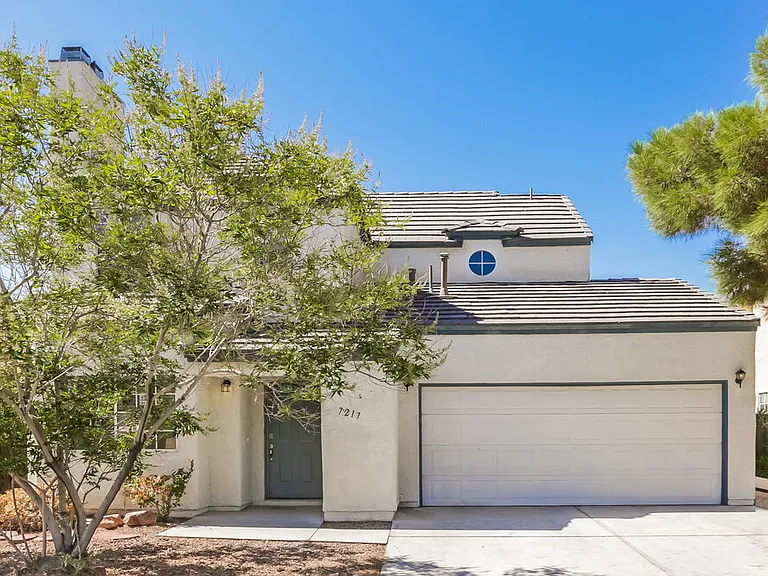 7217 Chesterton Dr — Photo 1