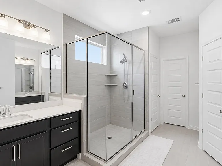 7220 Poulain Dr — Photo 22