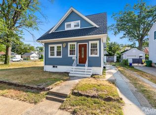 60 Cleveland Ave, Parlin, NJ 08859