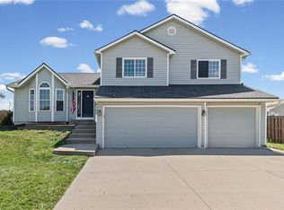 8505 N Arcola Ave, Kansas City, MO 64153