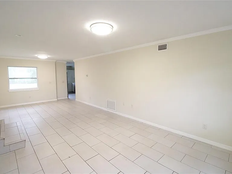 10907 SW 24th Ave — Photo 16