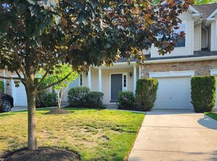 302 Hidden Dr, Blackwood, NJ 08012