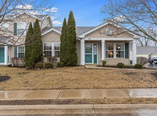 91 Waterbury Cir, Oswego, IL 60543