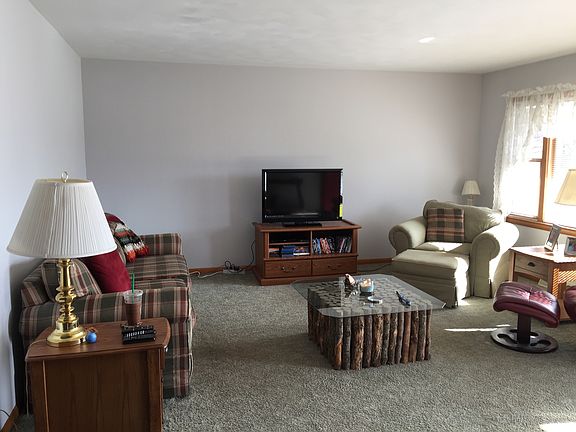 4th image of 506 Mona Ln