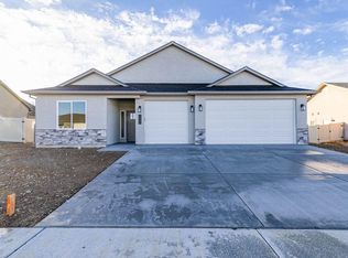 2941 Jon Hall Rd, Grand Junction, CO 81503