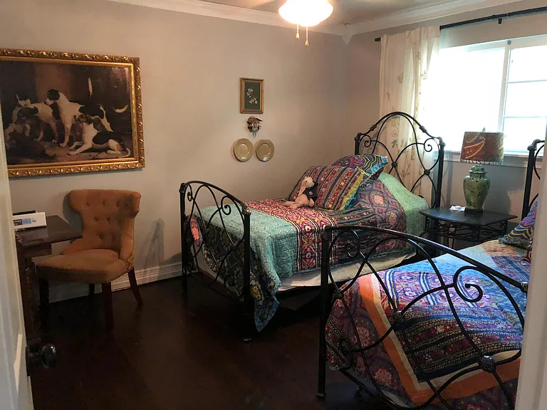 Upstairs Bedroom #1