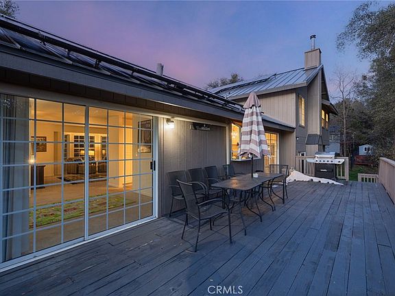 3rd image of 39301 Moonray Ln