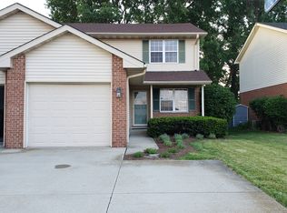 1063 Lincoln Dr, Manteno, IL 60950