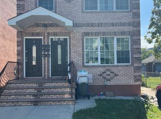 18920 117th Rd, Saint Albans, NY 11412