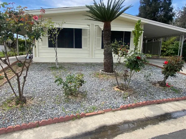 1300 W Olson Ave Spc 126, Reedley, CA 93654