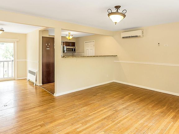 4th image of 3 Cambridge Street