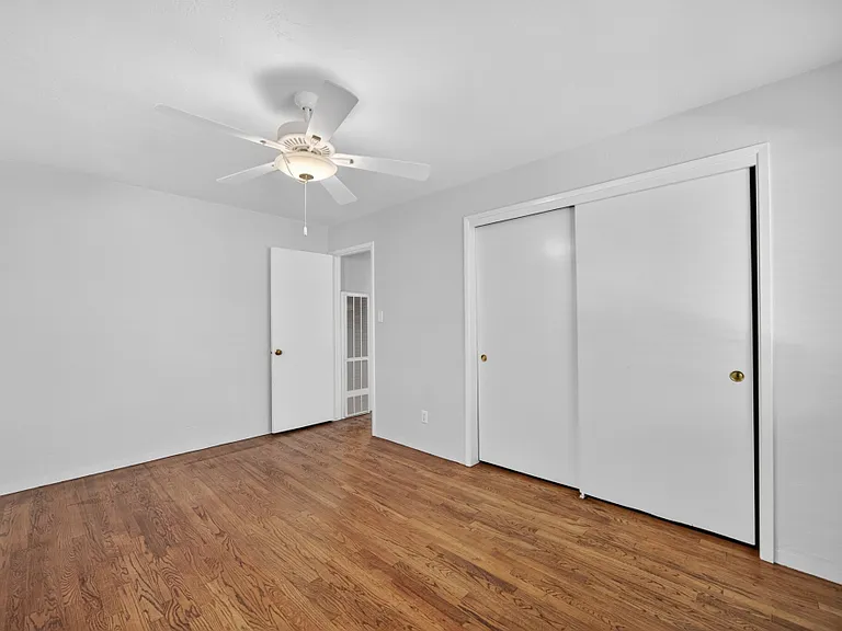 1624 T St #5 — Photo 14