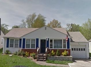 208 NE Maple St, Lees Summit, MO 64063