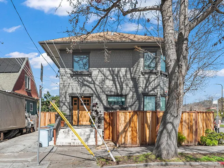 3044 Martin Luther King Jr Way #3044 — Photo 16