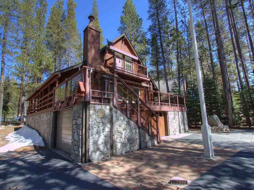 1st image of 50772 Conifer Dr