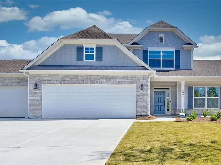 6904 Lancelot Ct — Photo 1