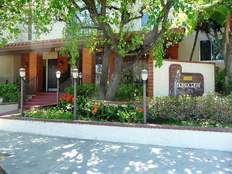 1st image of 12830 Burbank Blvd Unit 222