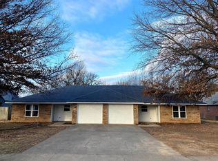 1556 Shannon St, Springdale, AR 72764