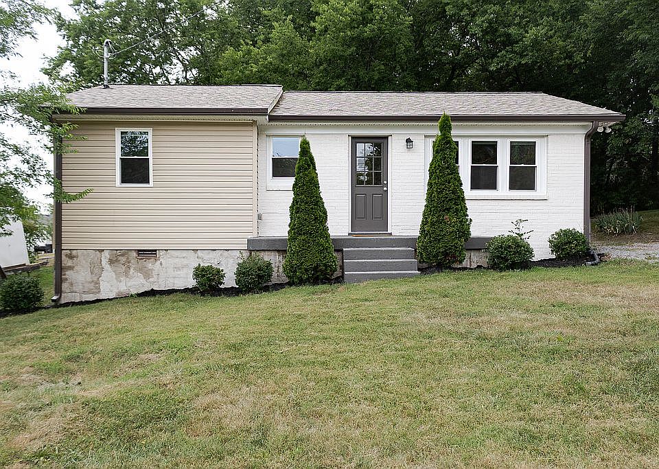 1st image of 105 Williams St