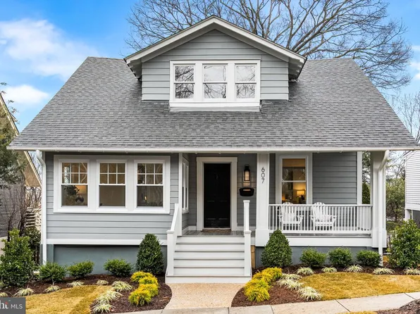 607 Johnston Pl, Alexandria, VA 22301