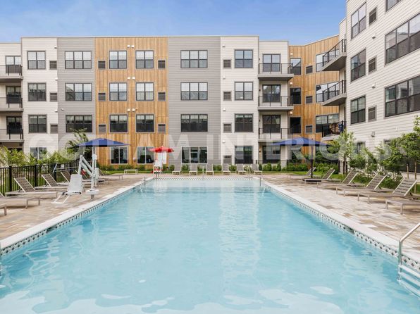 691 Clifton Ave #6246565