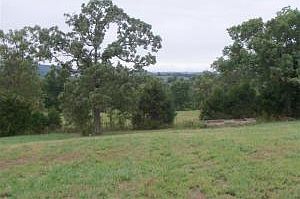 4th image of 4449 14th Hwy