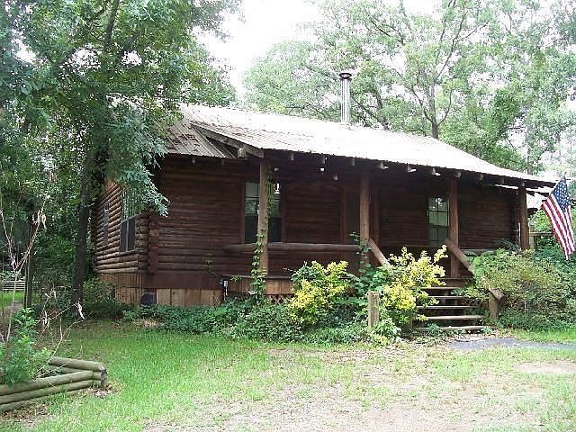 1st image of 814 N Midlake Dr