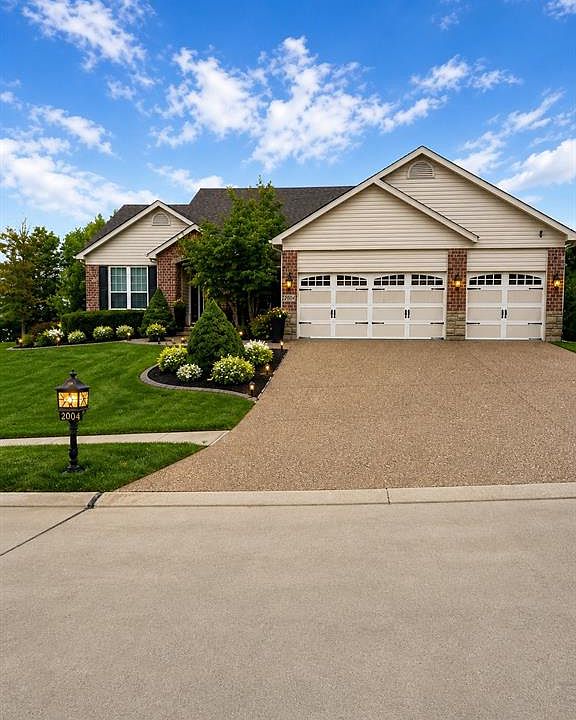 1st image of 2004 Homefield Ridge Dr