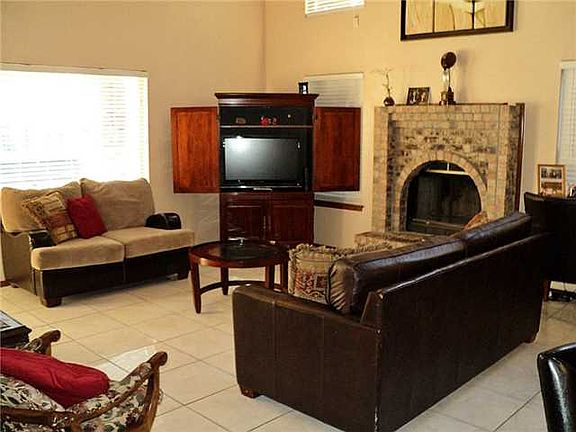 4th image of 11673 Gwen Evans Ln