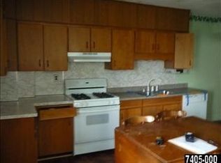 174 S Franklin St, Red Lion, PA 17356