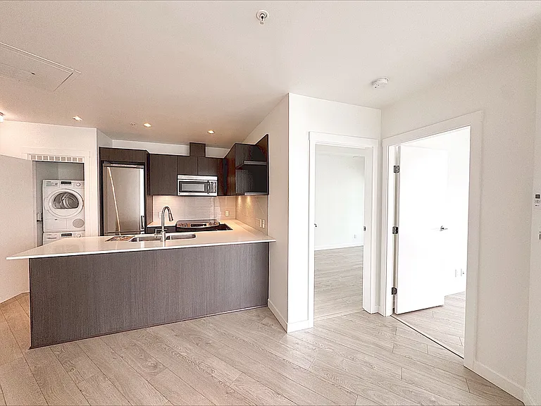 97 W Georgia St #2119 — Photo 3