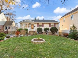 698 W Lake Ave, Rahway City, NJ 07065