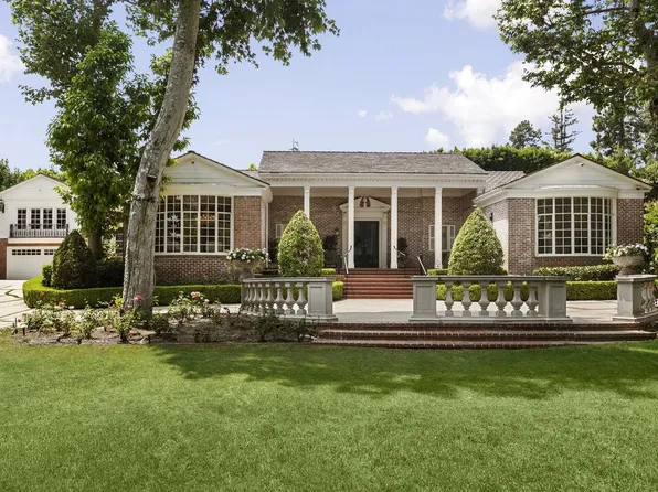 1001 N Crescent Dr, Beverly Hills, CA 90210