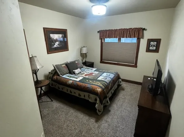 720 Clearwater Dr, Whitefish, MT 59937