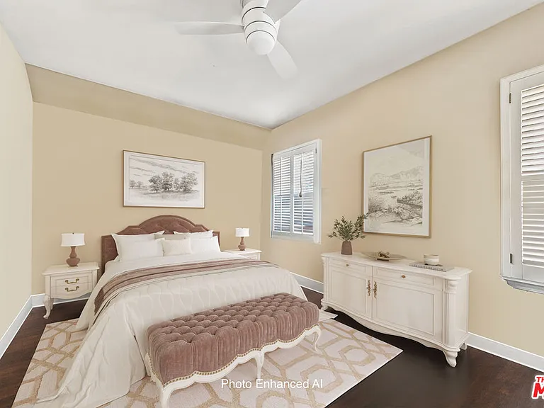 401 N McCadden Pl — Photo 40