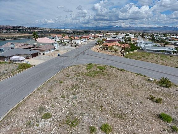 4th image of 500 Riverfront Dr