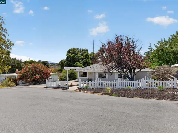 12 Morello Heights Dr, Martinez, CA 94553
