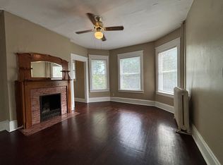 1863 Marshall Ave, Saint Paul, MN 55104