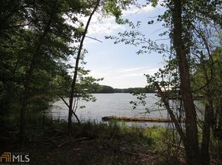 669 Currahee Point, Toccoa, GA 30577