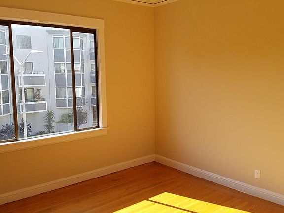 4th image of 371 Guerrero St #3