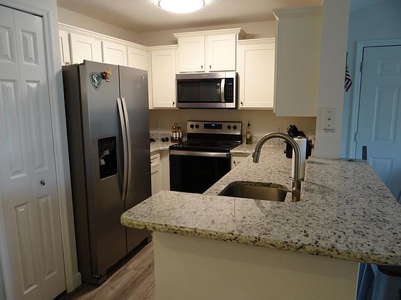 2nd image of 1930 Summer Club Dr APT 214