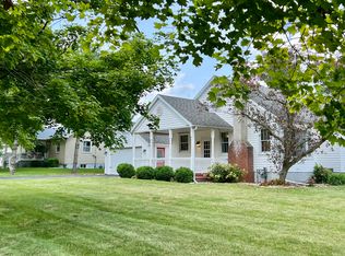 180 S Locust, Clifton, IL 60927