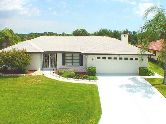 1st image of 965 N Doral Ln