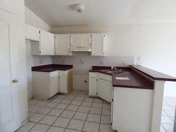 4th image of 3208 Urbici Soler Dr