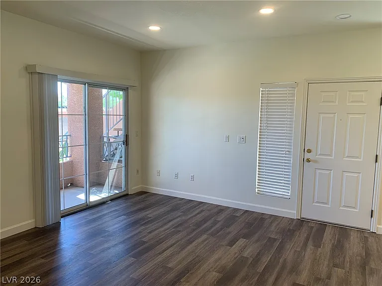 424 Pine Haven St #106 — Photo 9