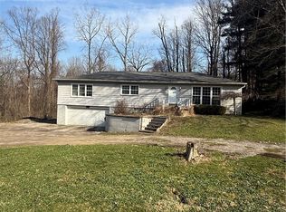 10076 Sherman Rd, Chesterland, OH 44026