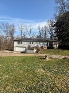 10076 Sherman Rd, Chesterland, OH, 44026