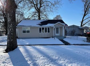 927 N Osburn Ave, Springfield, IL 62702