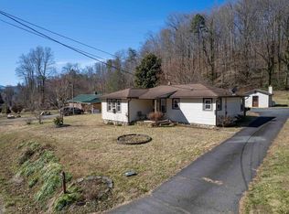 437 Fisher Creek Rd, Sylva, NC 28779